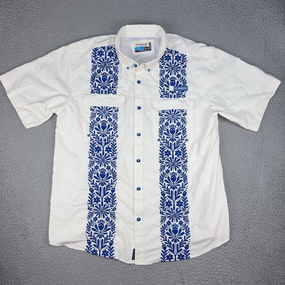 Magellan Outdoors Shirt Mens XL White Laguna Madre Fishing Floral Embroidered